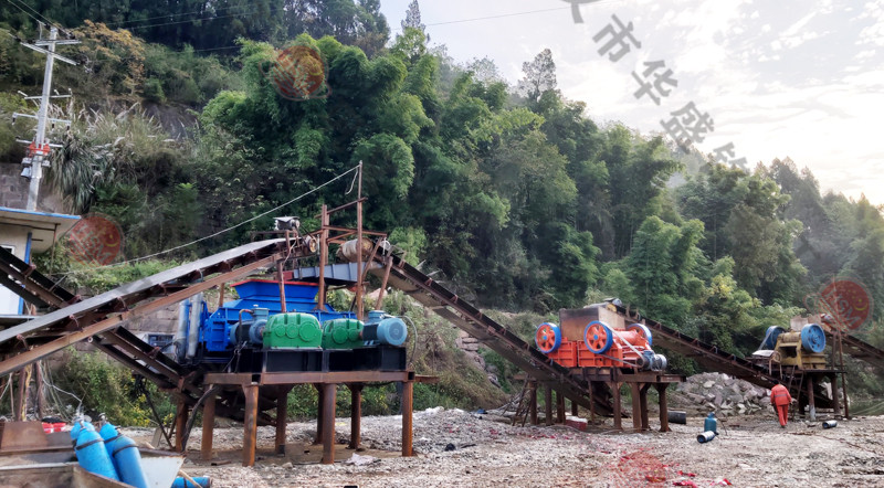 外貿(mào)再創(chuàng)佳績(jī)出口國(guó)外